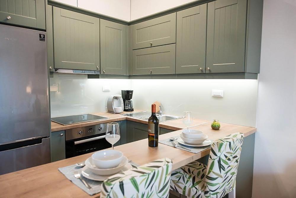 Sophie'S Apartment 1&2 Poros Town Екстериор снимка